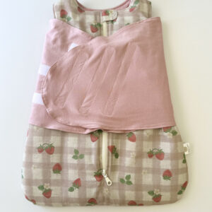 SACO DE DORMIR PLUMÓN 0-3 MESES STRAWBERRIES