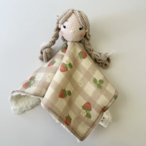 MANTA DE APEGO STRAWBERRIES